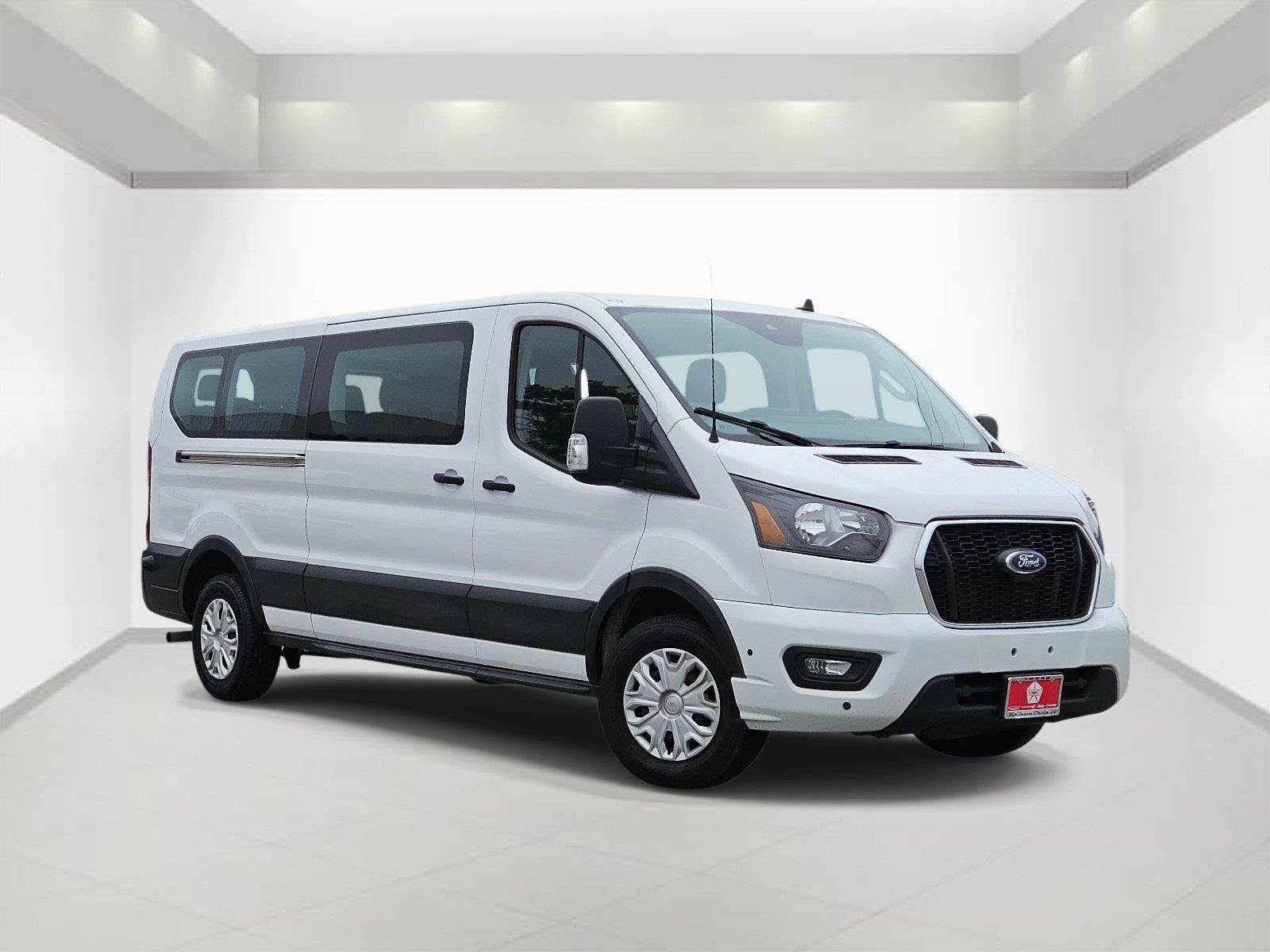 Used 2024 Ford Transit 350 XLT RWD image 1