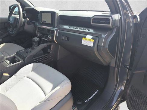 Used 2025 Toyota Tacoma SR5 image 19