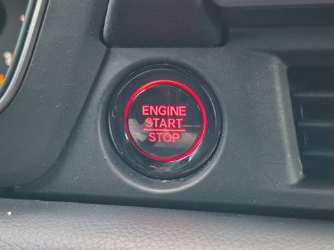 Used 2023 Honda Pilot TrailSport image 27