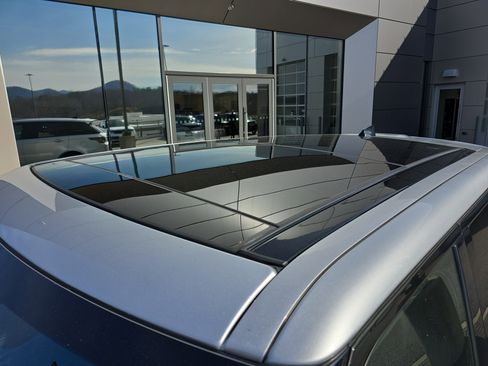 Used 2019 Land Rover Range Rover Sport HSE image 12