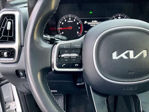 Used 2023 Kia Sorento X-Line EX image 24