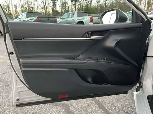 Used 2023 Toyota Camry LE image 15