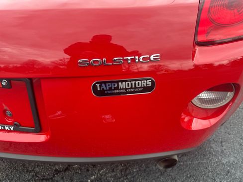 Used 2006 Pontiac Solstice Convertible w/ Premium Package image 14