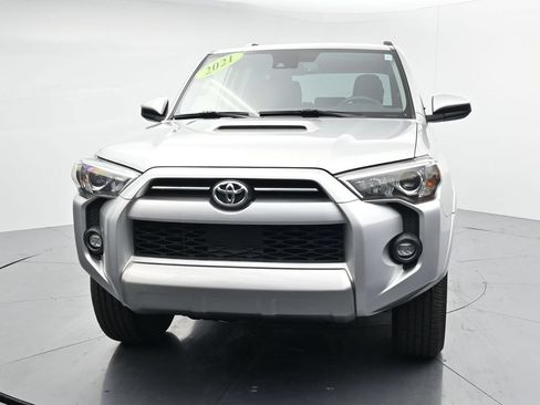 Used 2021 Toyota 4Runner TRD Off-Road AWD/4WD image 3