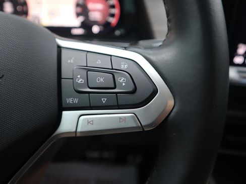 Used 2024 Volkswagen Atlas SEL Premium R-Line image 21