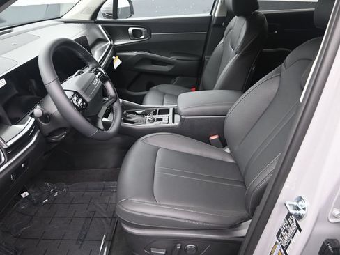 New 2026 Kia Sorento S AWD/4WD image 13