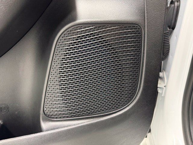 Used 2025 Chrysler Pacifica Limited FWD image 20