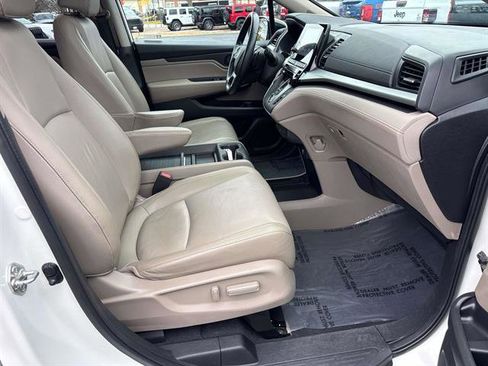 Used 2018 Honda Odyssey EX-L image 18