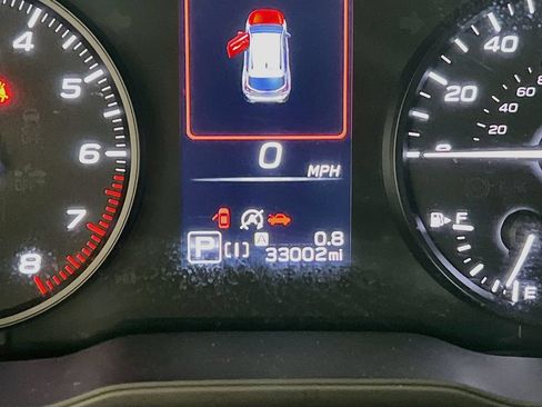 Used 2025 Subaru Crosstrek 2.0i AWD/4WD image 11
