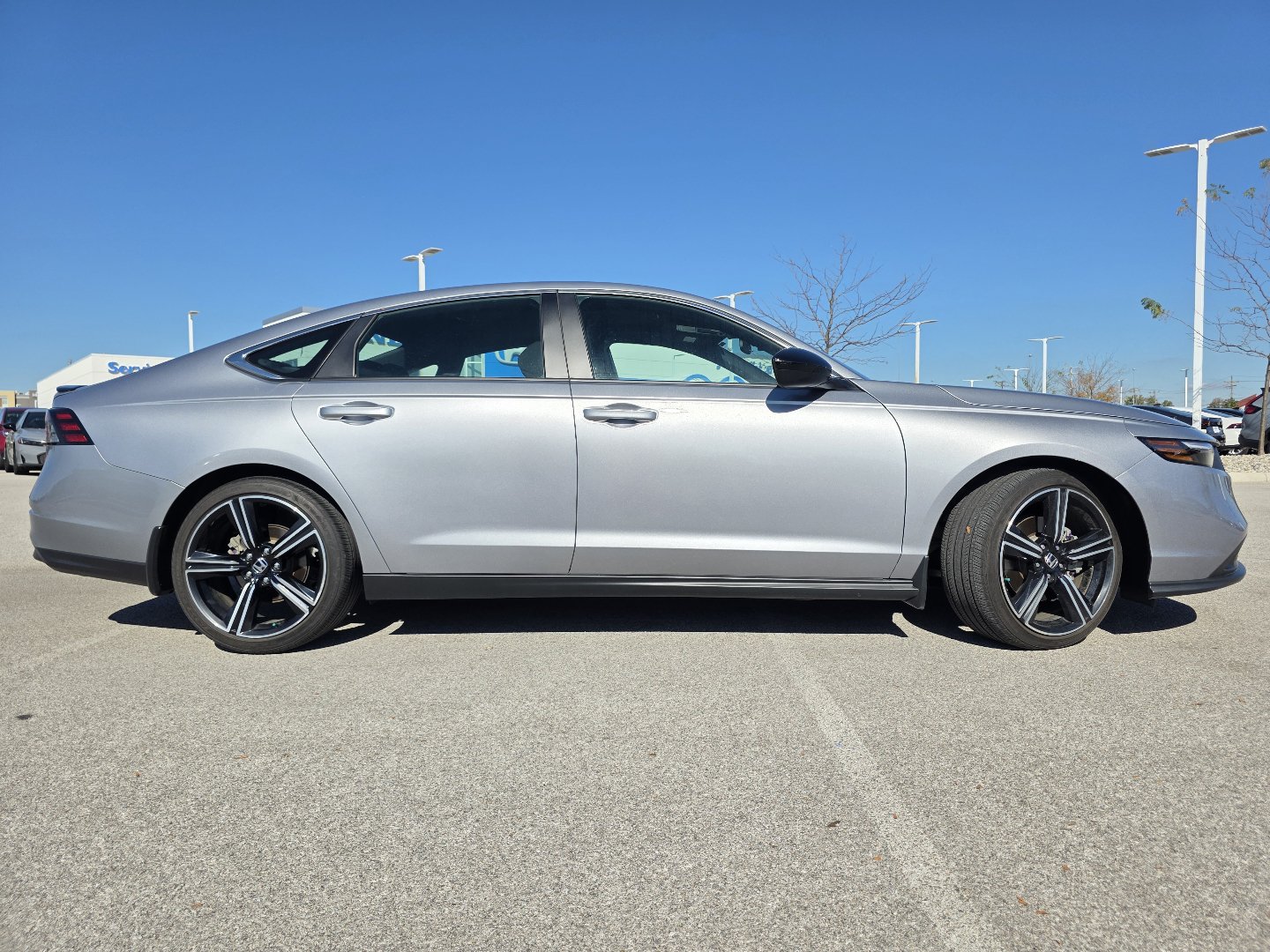 Used 2023 Honda Accord Sport image 16
