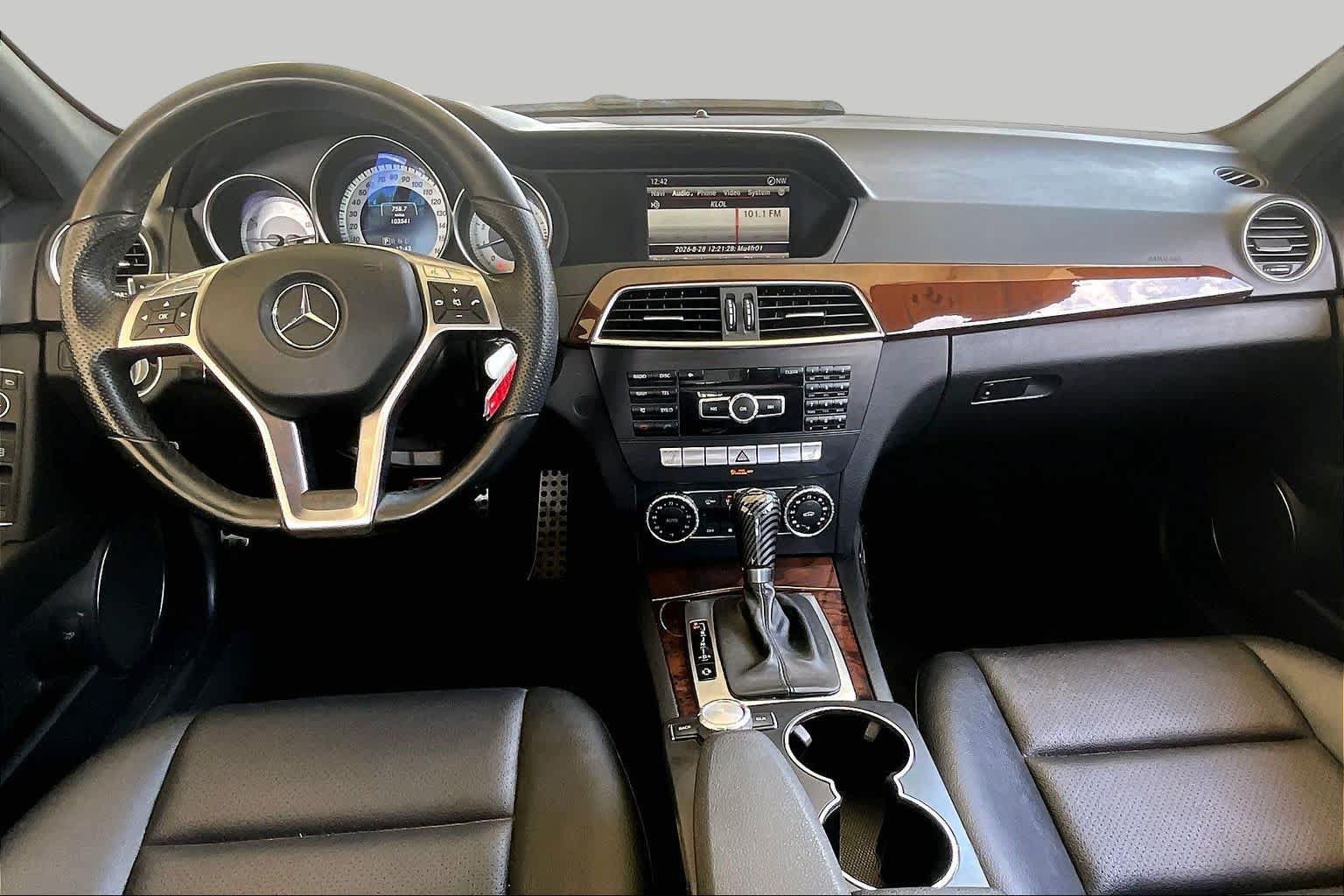 Used 2014 Mercedes-Benz C 250 Sedan image 13