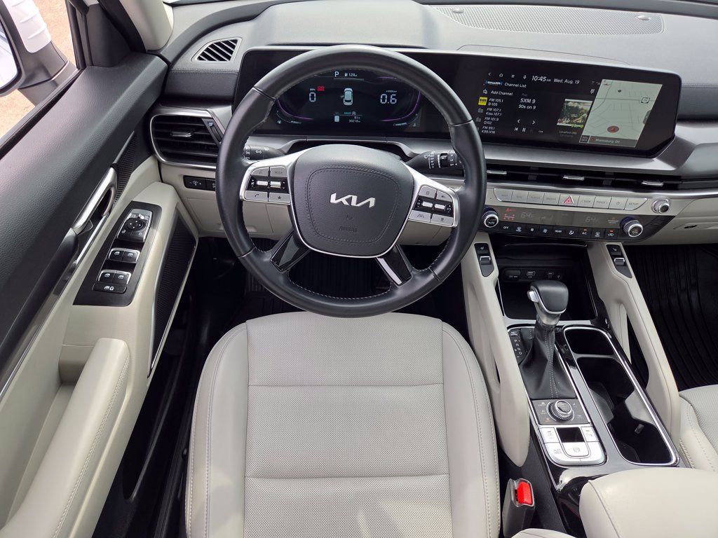 Used 2024 Kia Telluride S w/ S Sunroof Package AWD/4WD image 4