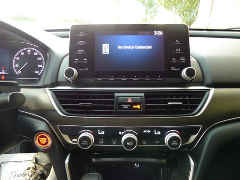 Used 2020 Honda Accord LX image 29