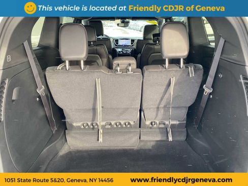 New 2026 Chrysler Pacifica Select image 13