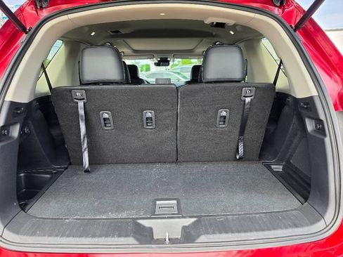 Used 2025 Honda Pilot Elite image 17