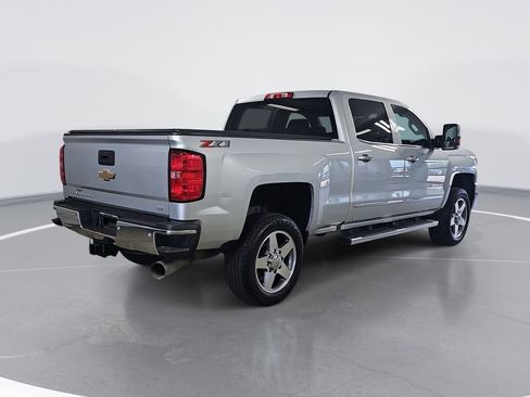 Used 2019 Chevrolet Silverado 2500 LTZ w/ Duramax Plus Package AWD/4WD image 3