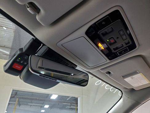 Used 2024 Toyota Grand Highlander XLE image 45