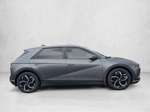 Used 2023 Hyundai Ioniq 5 SEL RWD image 4