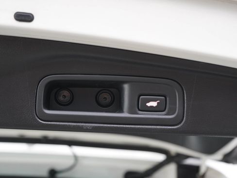 Used 2018 Honda Pilot EX-L image 17