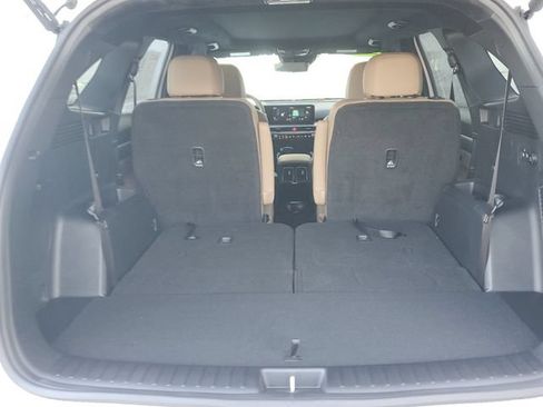 Certified 2026 Kia Sorento SX Prestige w/ Olive Brown Leather Package AWD/4WD image 6