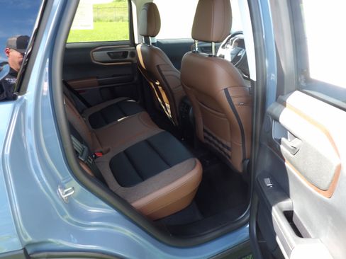 Used 2025 Ford Bronco Sport Outer Banks w/ Outer Banks Tech Package+ image 13