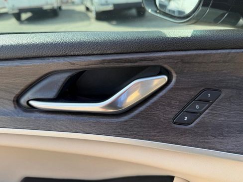 Used 2022 Jeep Grand Cherokee Limited AWD/4WD image 33