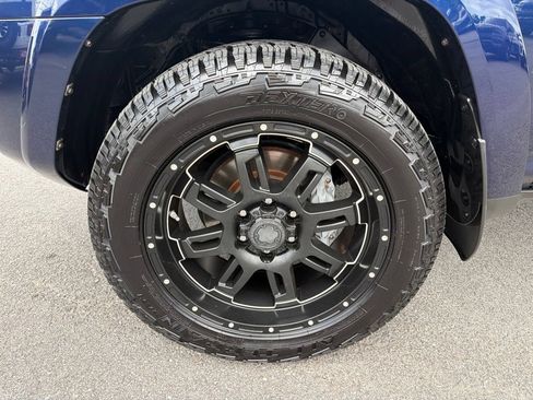 Used 2016 Toyota 4Runner Trail Premium AWD/4WD image 12