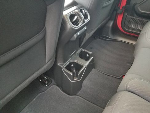 Certified 2022 Jeep Wrangler Unlimited Sport image 14