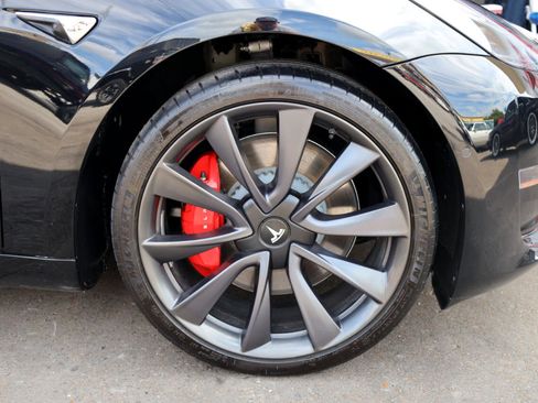 Used 2020 Tesla Model 3 Performance image 17