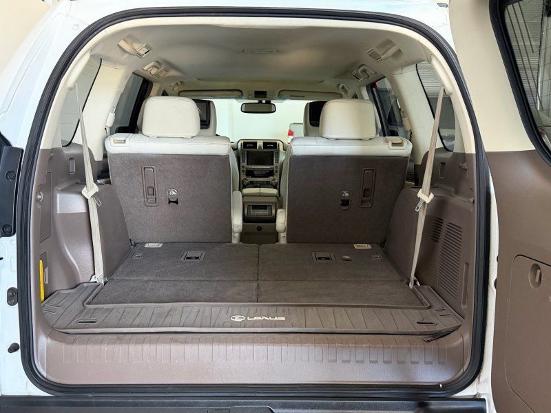 Used 2018 Lexus GX 460 Premium AWD/4WD image 13