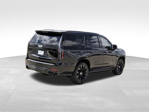 New 2026 Cadillac Escalade V AWD/4WD image 4