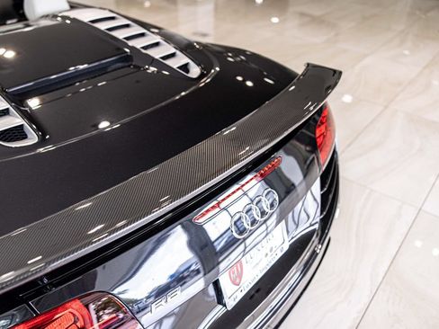 Used 2012 Audi R8 V10 AWD/4WD image 17