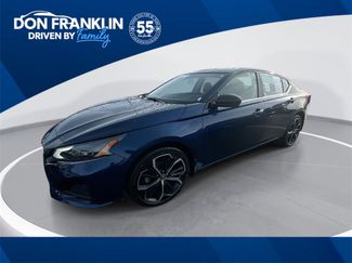 Used 2023 Nissan Altima 2.5 SR w/ SR Premium Package video 1