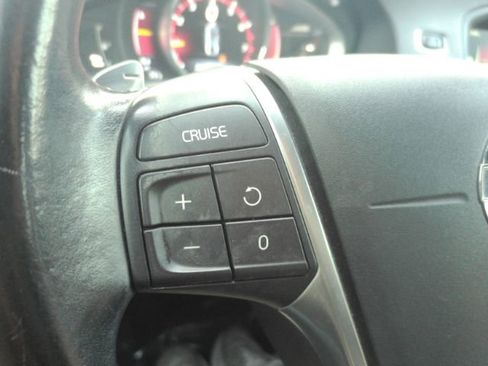 Used 2015 Volvo S60 T6 image 35