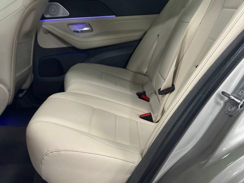 Used 2020 Mercedes-Benz GLE 350 4MATIC image 24