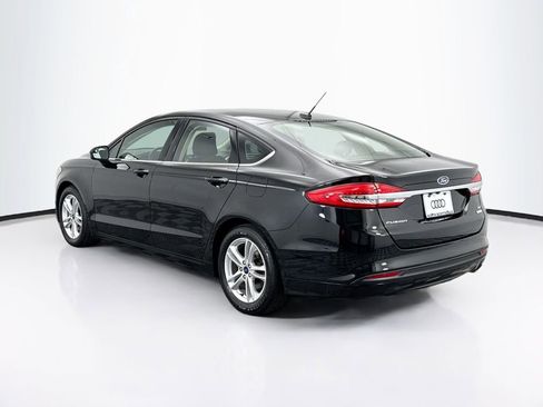 Used 2018 Ford Fusion SE w/ Fusion SE Technology Package image 7