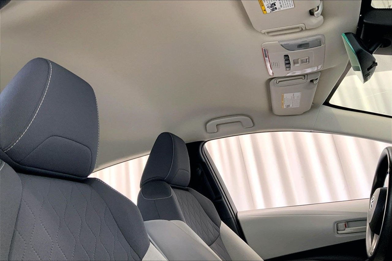 Used 2022 Toyota Corolla LE FWD image 27