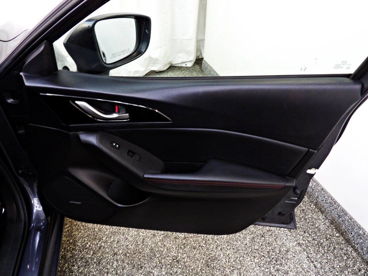 Used 2015 MAZDA MAZDA3 i Grand Touring FWD image 11