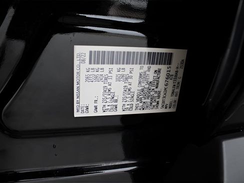 Used 2023 Nissan Rogue SL w/ SL Premium Package image 25