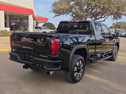 New 2026 GMC Sierra 2500 Denali w/ Denali Reserve Package AWD/4WD image 4