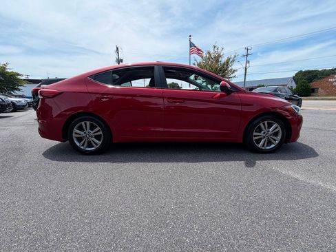 Used 2017 Hyundai Elantra Value Edition FWD image 17