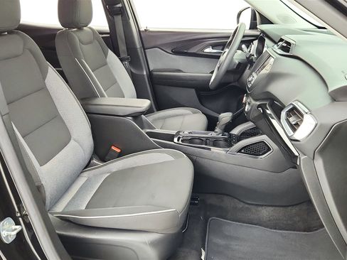 Used 2023 Chevrolet TrailBlazer LT image 19