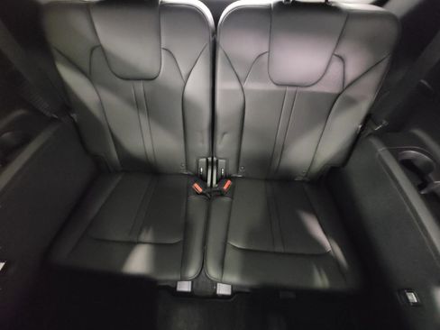 Used 2023 Kia Sorento SX AWD/4WD image 25