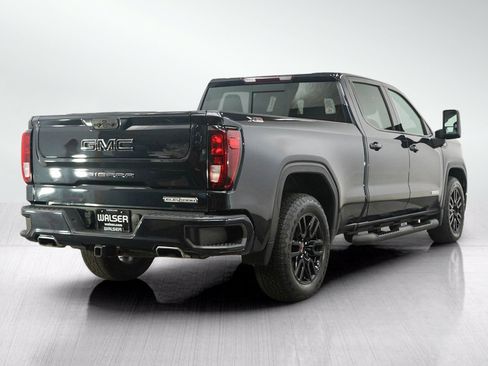 Used 2022 GMC Sierra 1500 Elevation w/ Preferred Package AWD/4WD image 5
