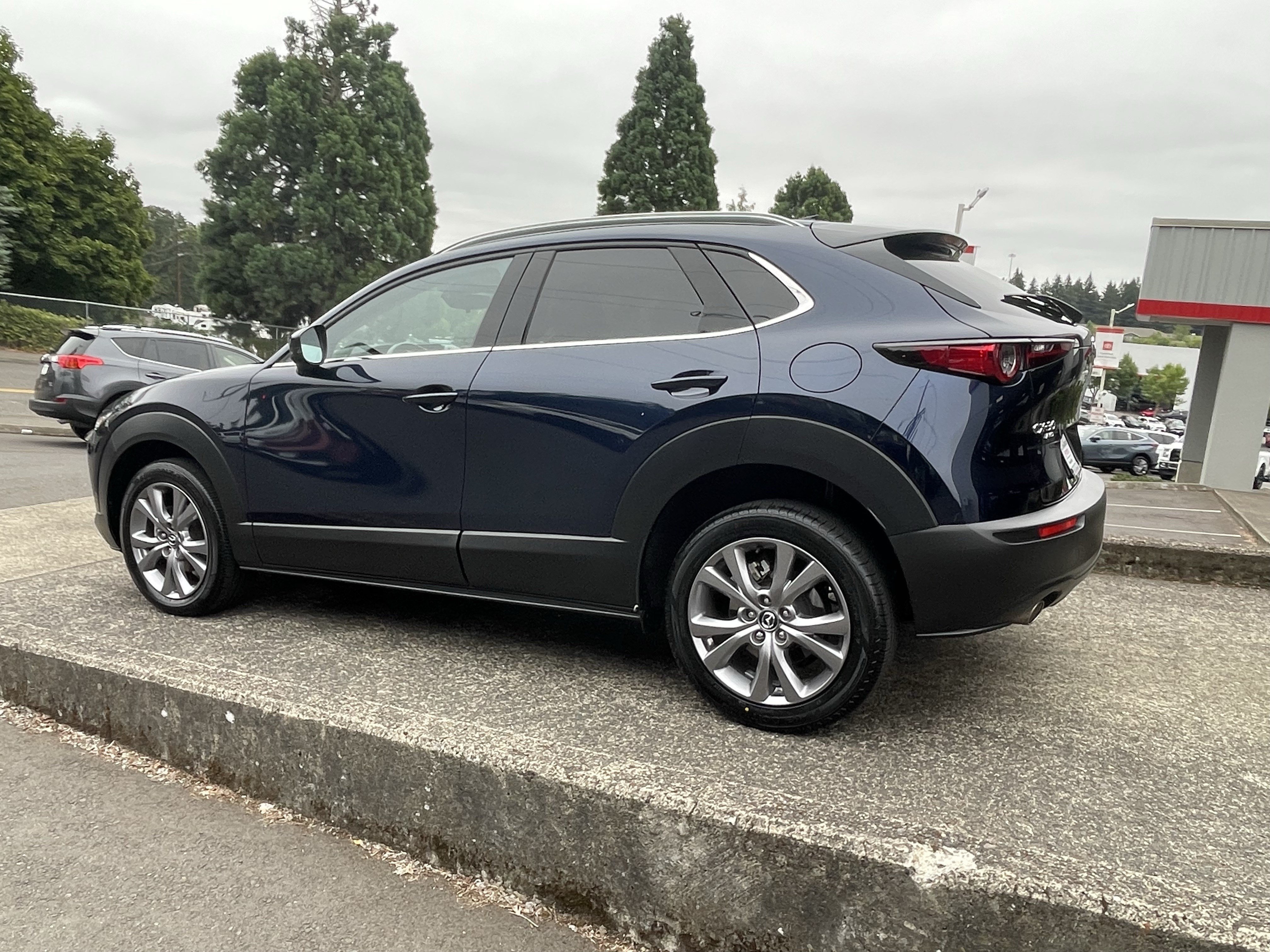 Used 2021 MAZDA CX-30 AWD 2.5 S w/ Premium Package image 5