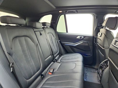 Used 2022 BMW X5 sDrive40i RWD image 33