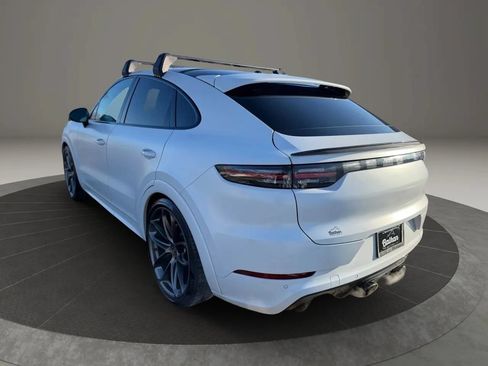 Used 2022 Porsche Cayenne Turbo AWD/4WD image 14