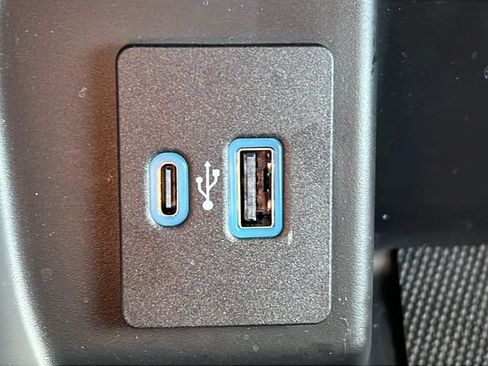 Used 2024 Ford F150 STX RWD image 18