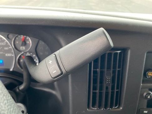 Used 2024 GMC Savana 2500 Extended w/ Driver Convenience Package image 11