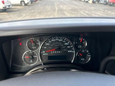 New 2026 GMC Savana 2500 w/ Driver Convenience Package image 19